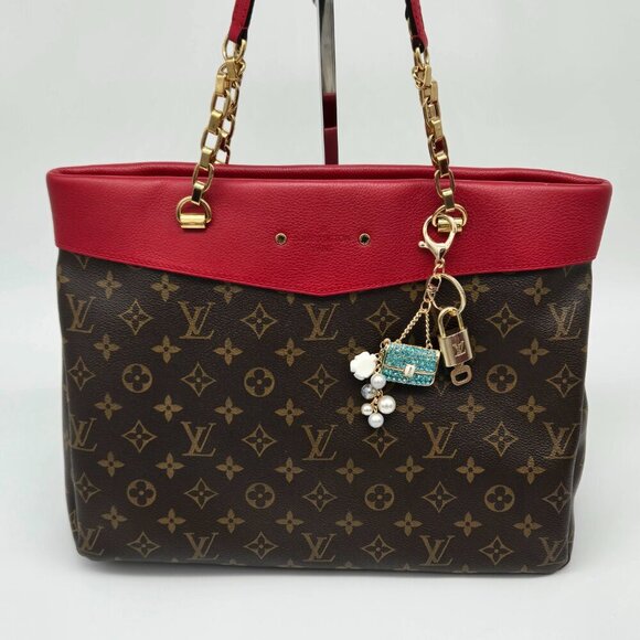 100% Auth Louis Vuitton Lock & Key with unbranded Bagcharm, Keycharm, Keychain - Picture 1 of 7